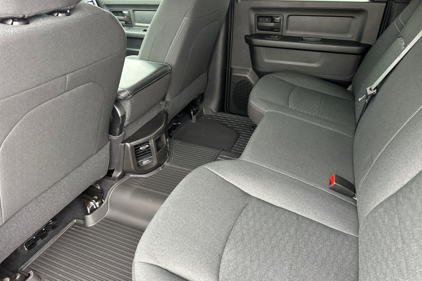 New 2026 RAM 2500 Tradesman AWD/4WD image 12