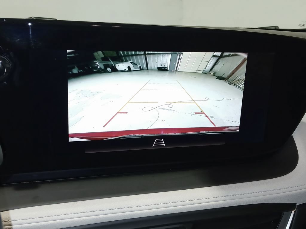 Used 2024 Buick Encore GX Avenir w/ Avenir Convenience Package image 26