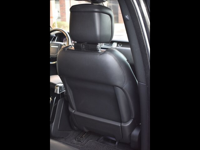 Used 2020 Land Rover Range Rover HSE AWD/4WD image 28