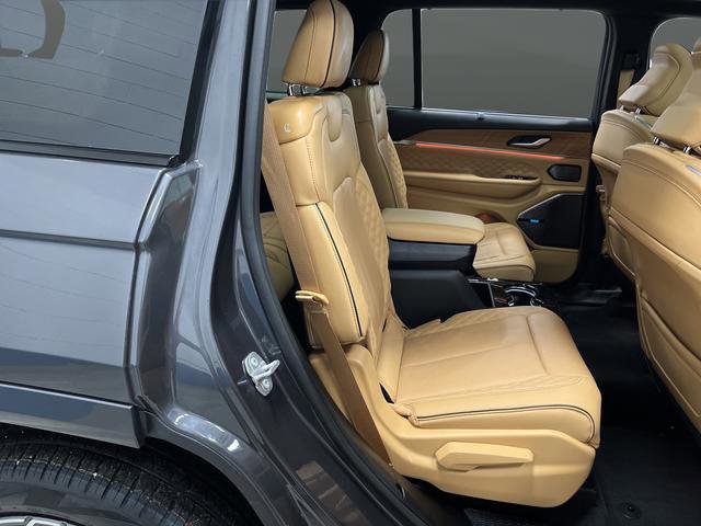 Used 2023 Jeep Grand Cherokee L Summit image 35