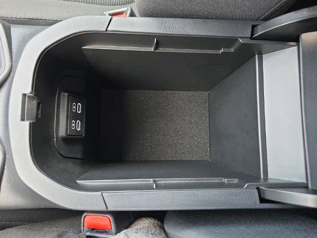 Used 2024 Toyota RAV4 LE AWD/4WD image 36