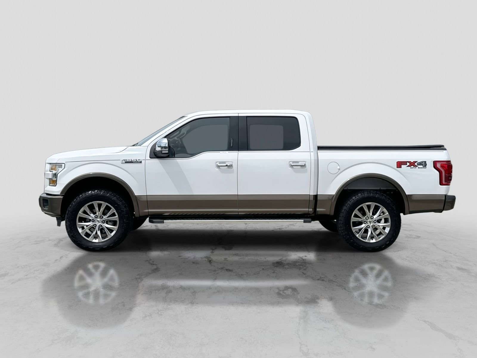 Used 2016 Ford F150 Lariat AWD/4WD image 3