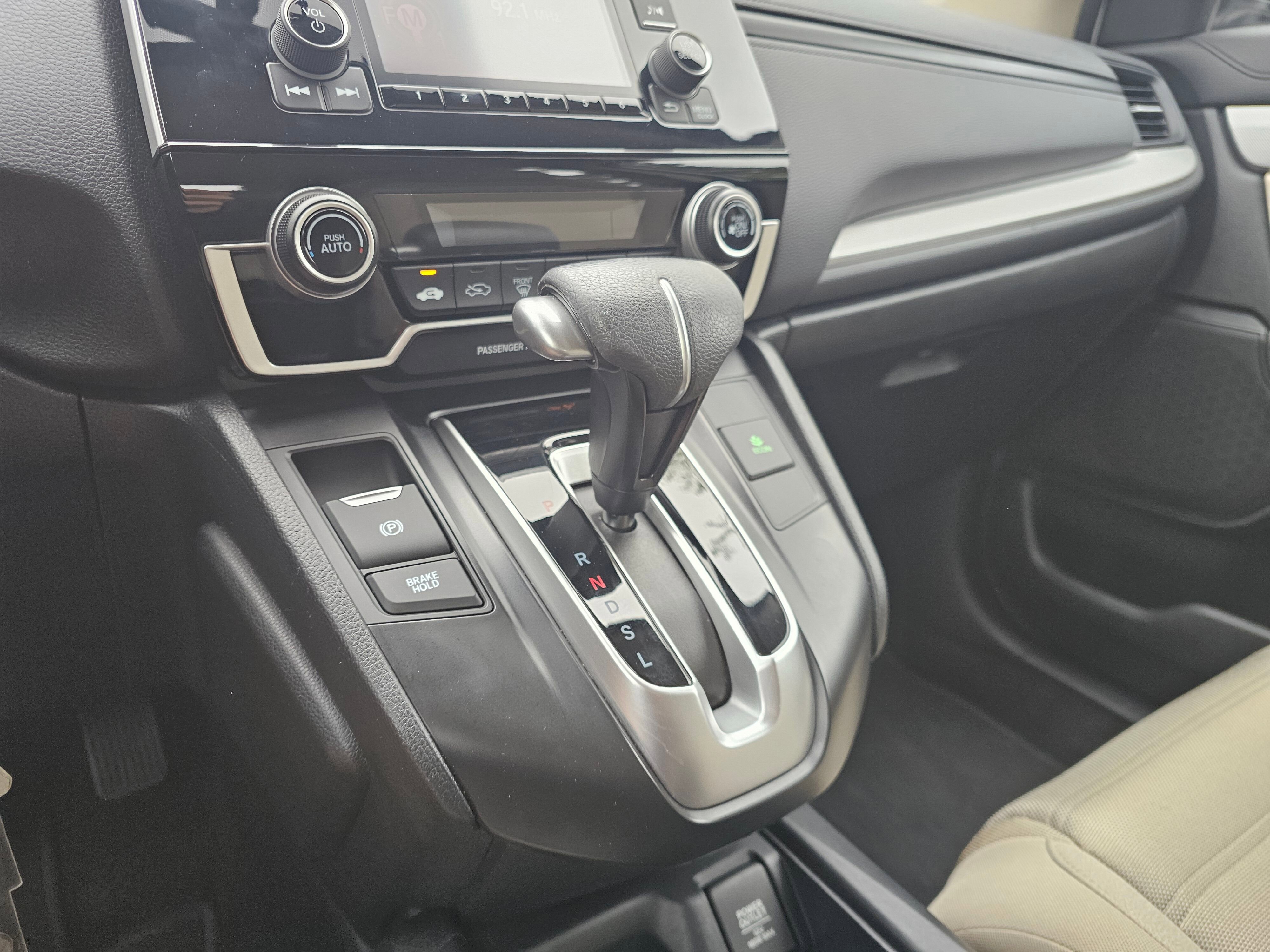 Used 2017 Honda CR-V LX image 25