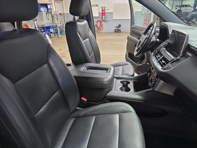 Used 2021 Chevrolet Tahoe Z71 w/ Z71 Off-Road Package AWD/4WD image 14