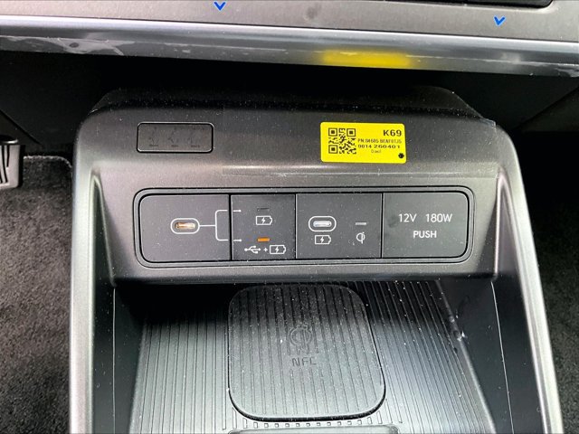 Used 2026 Hyundai Kona Limited FWD image 25