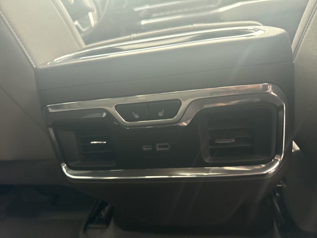 Used 2025 Chevrolet Silverado 1500 LTZ w/ LTZ Premium Package image 25