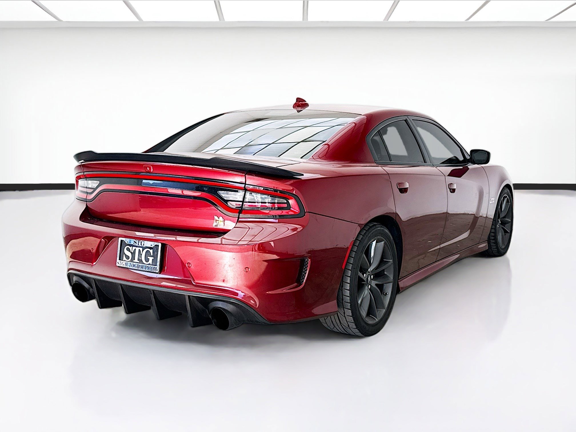 Used 2019 Dodge Charger Scat Pack image 4