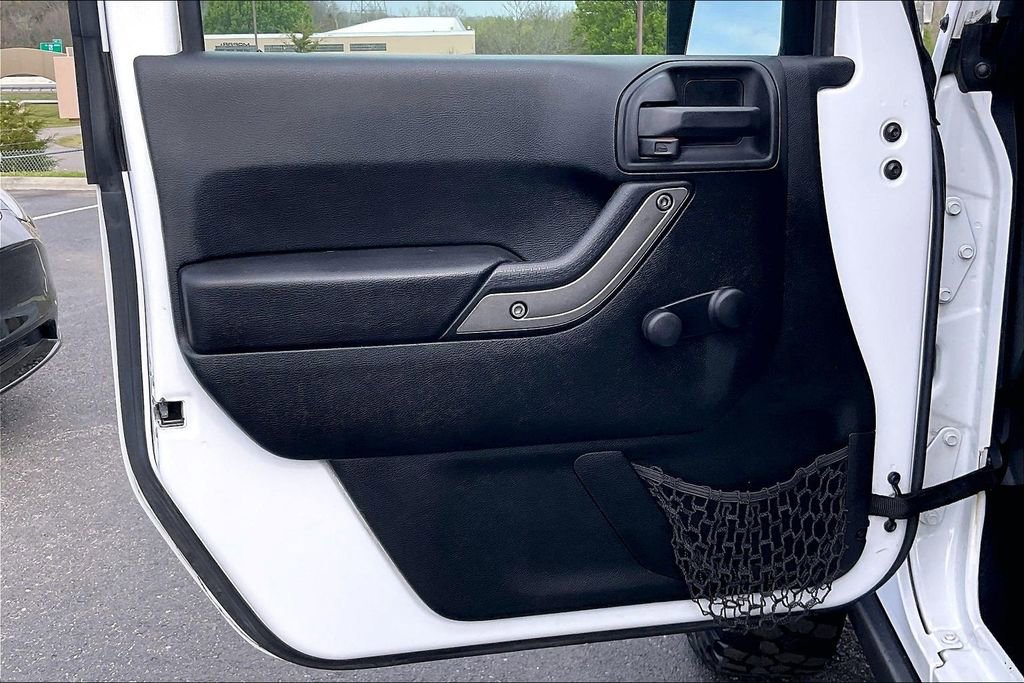 Used 2018 Jeep Wrangler Sport image 21