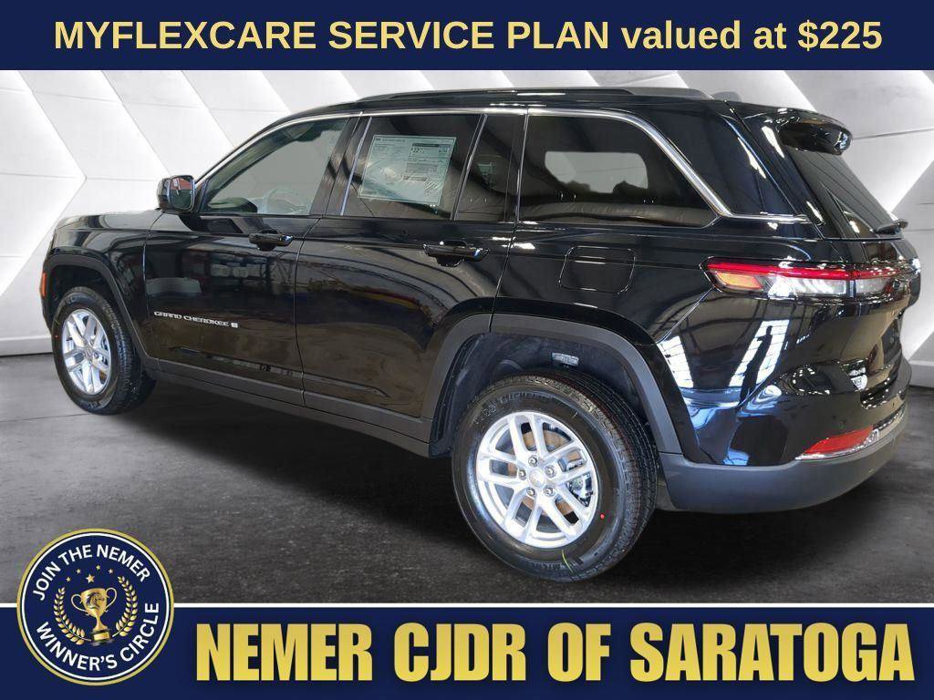 New 2026 Jeep Grand Cherokee Laredo X image 4