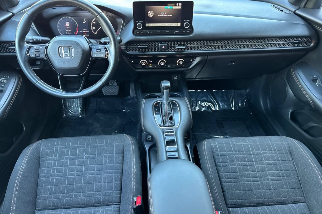 Certified 2023 Honda HR-V Sport image 9