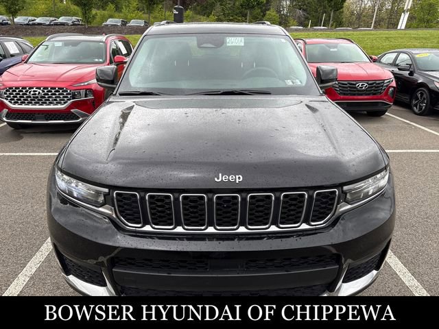 Used 2023 Jeep Grand Cherokee L Laredo AWD/4WD image 8