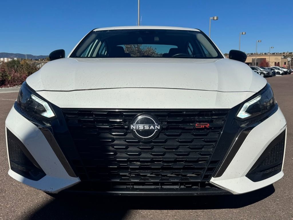 Used 2024 Nissan Altima 2.5 SR image 2