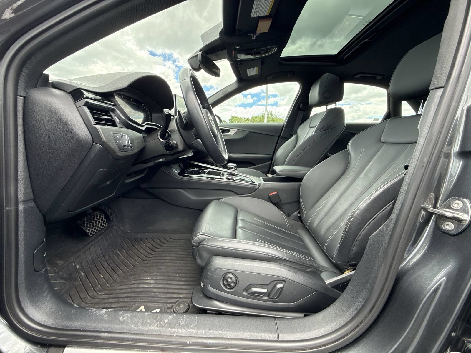 Used 2022 Audi A4 2.0T Premium Plus AWD/4WD image 12