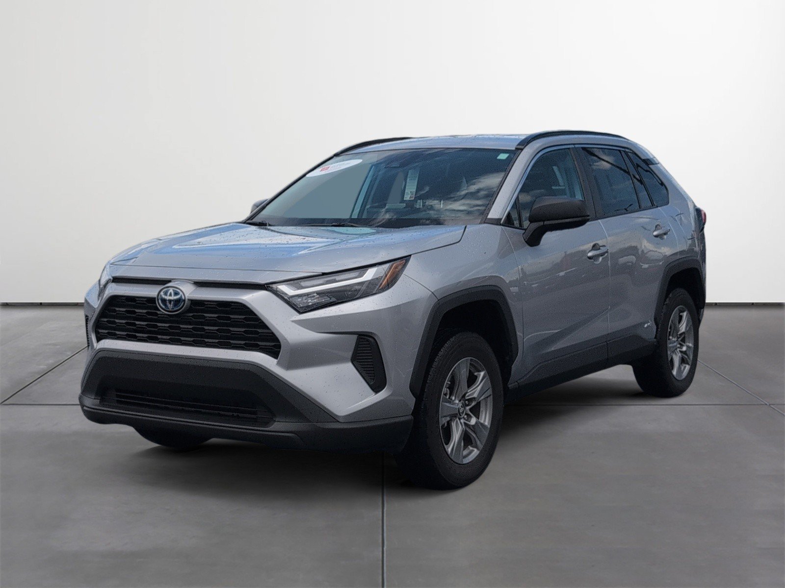 Certified 2024 Toyota RAV4 LE AWD/4WD image 2