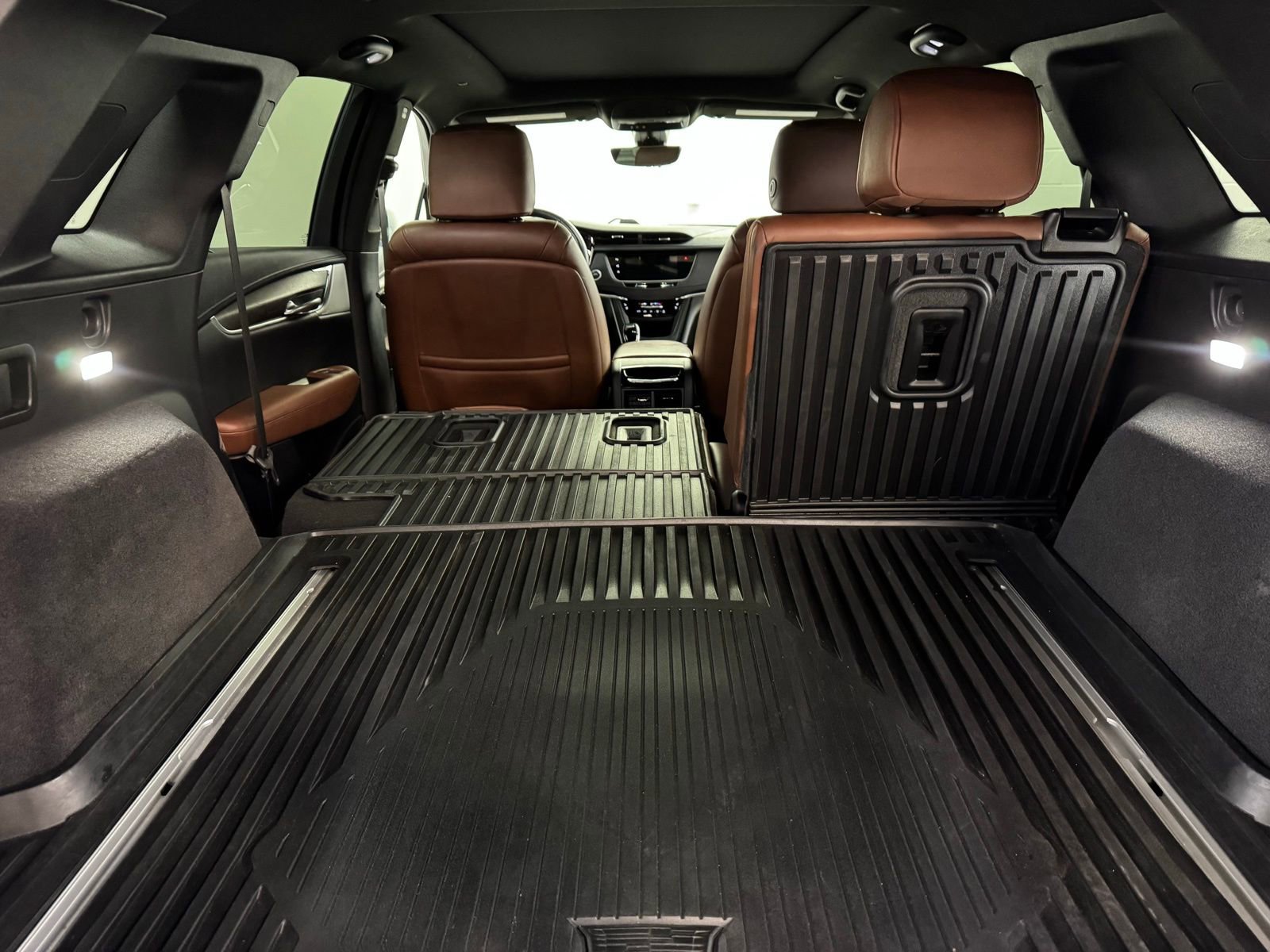 Used 2022 Cadillac XT5 Premium Luxury w/ Technology Package image 37