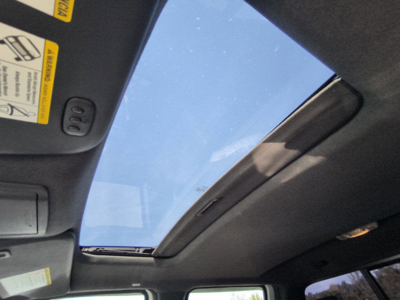 Used 2016 Ford F250 Platinum w/ FX4 Off-Road Package image 19