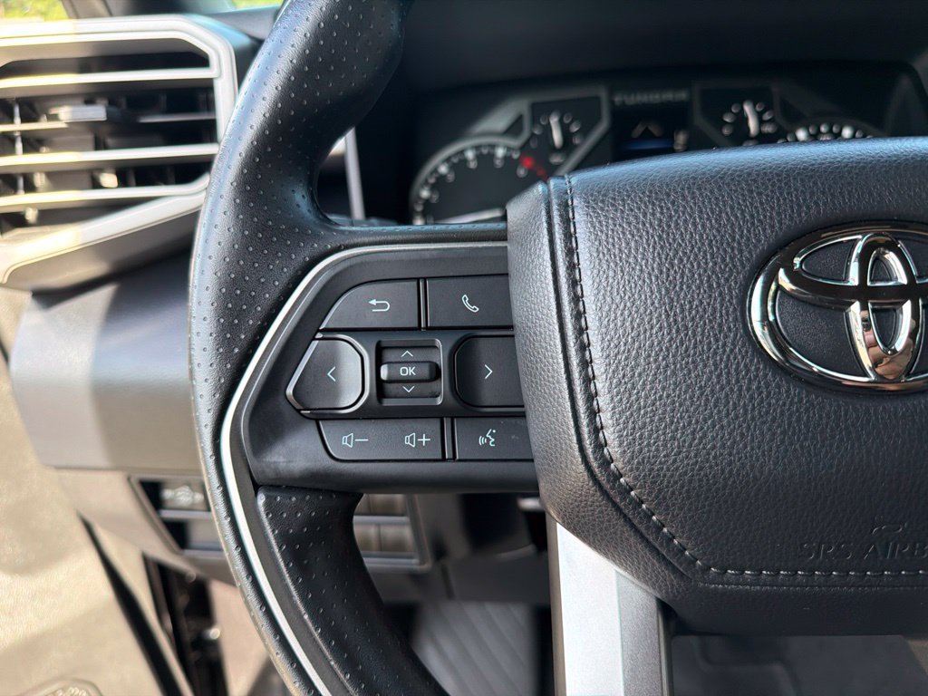 Used 2026 Toyota Tundra SR5 AWD/4WD image 16