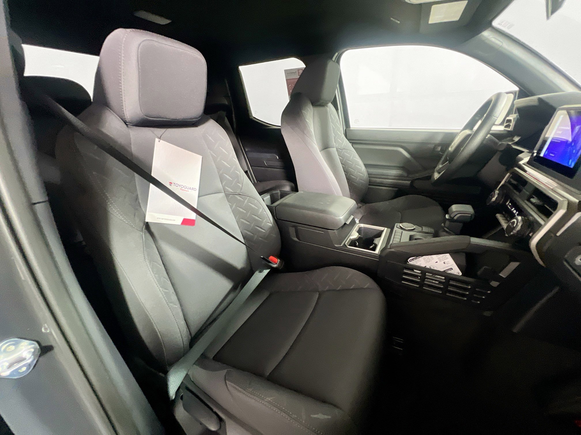 New 2025 Toyota Tacoma SR5 image 31