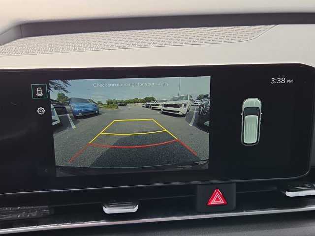 New 2026 Kia Carnival EX FWD image 8