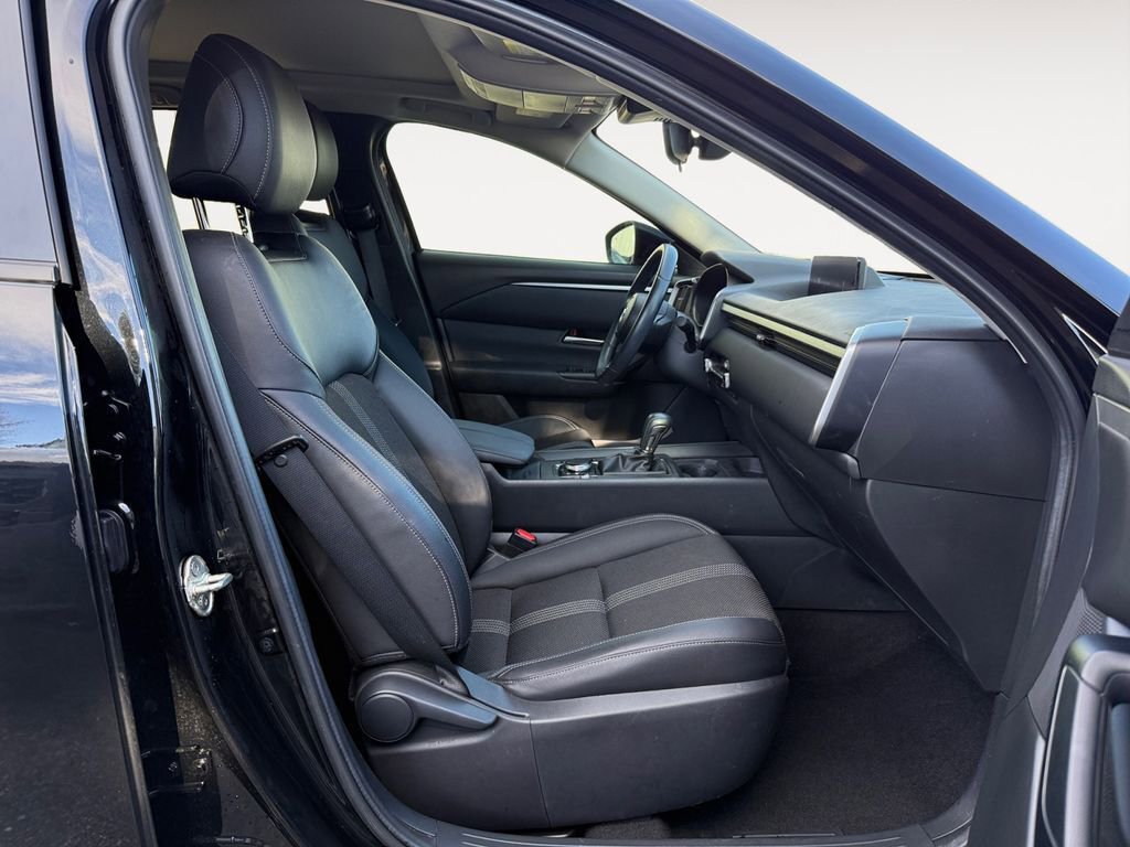 Used 2023 MAZDA CX-50 2.5 S w/ Cargo Package image 15