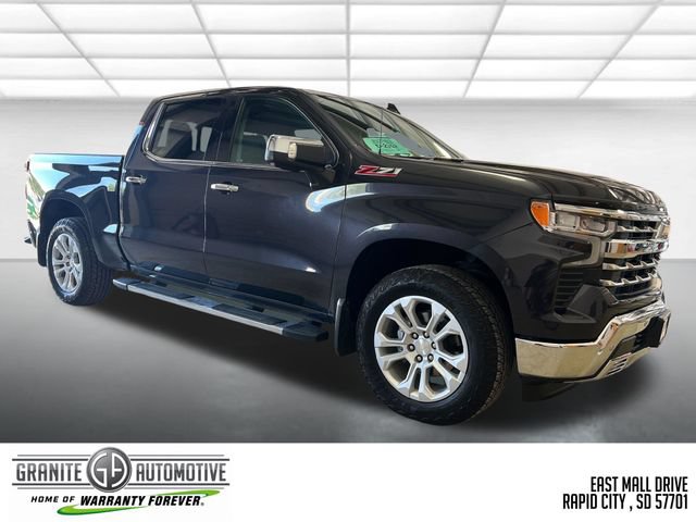 Used 2022 Chevrolet Silverado 1500 LTZ w/ LTZ Premium Package AWD/4WD image 7