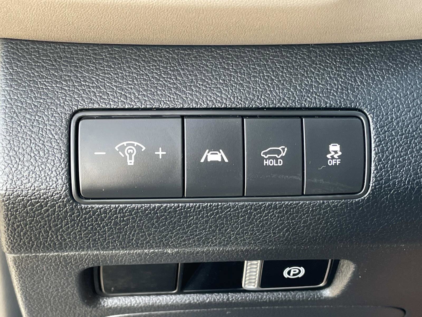 Certified 2023 Hyundai Santa Fe SEL w/ Cargo Package image 19