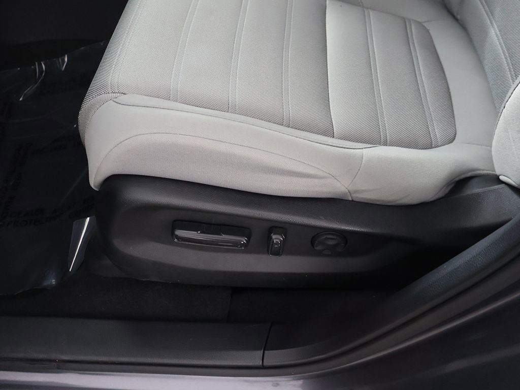 Used 2022 Honda CR-V EX image 32