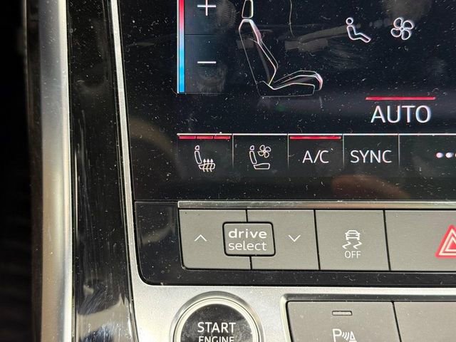 Certified 2025 Audi Q8 Premium Plus w/ Premium Plus Package AWD/4WD image 18