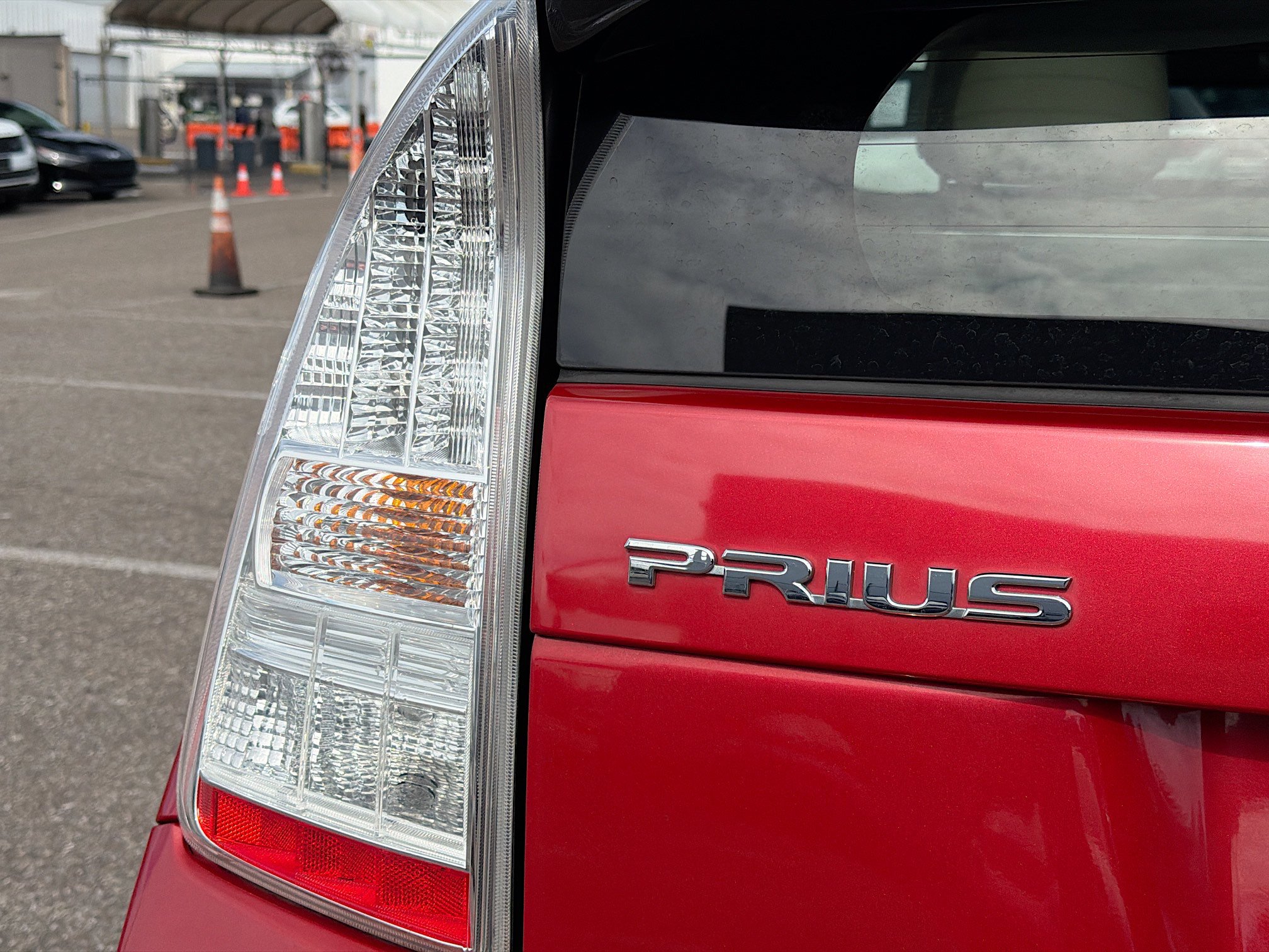 Used 2011 Toyota Prius Five image 10