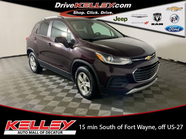 Used 2022 Chevrolet Trax LT w/ LT Convenience Package image 1
