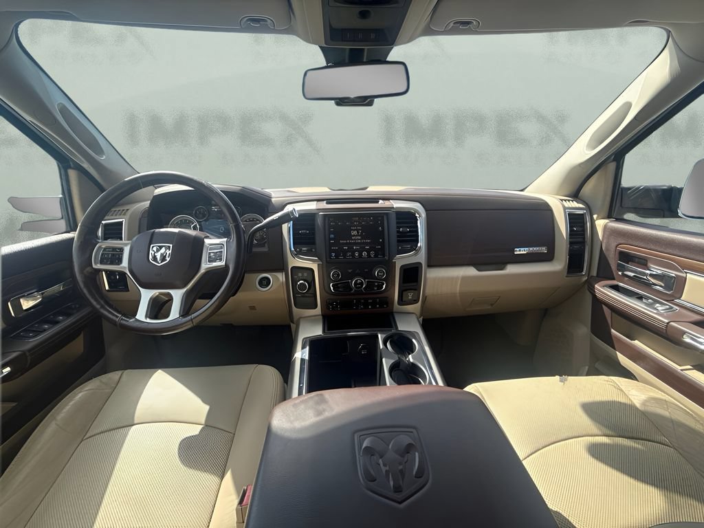 Used 2014 RAM 2500 Laramie w/ Convenience Group AWD/4WD image 8