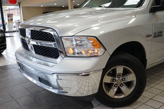 Used 2013 RAM 1500 Classic SLT w/ Premium Display Pkg image 18