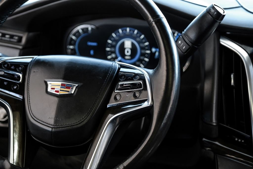 Used 2019 Cadillac Escalade ESV Platinum image 15