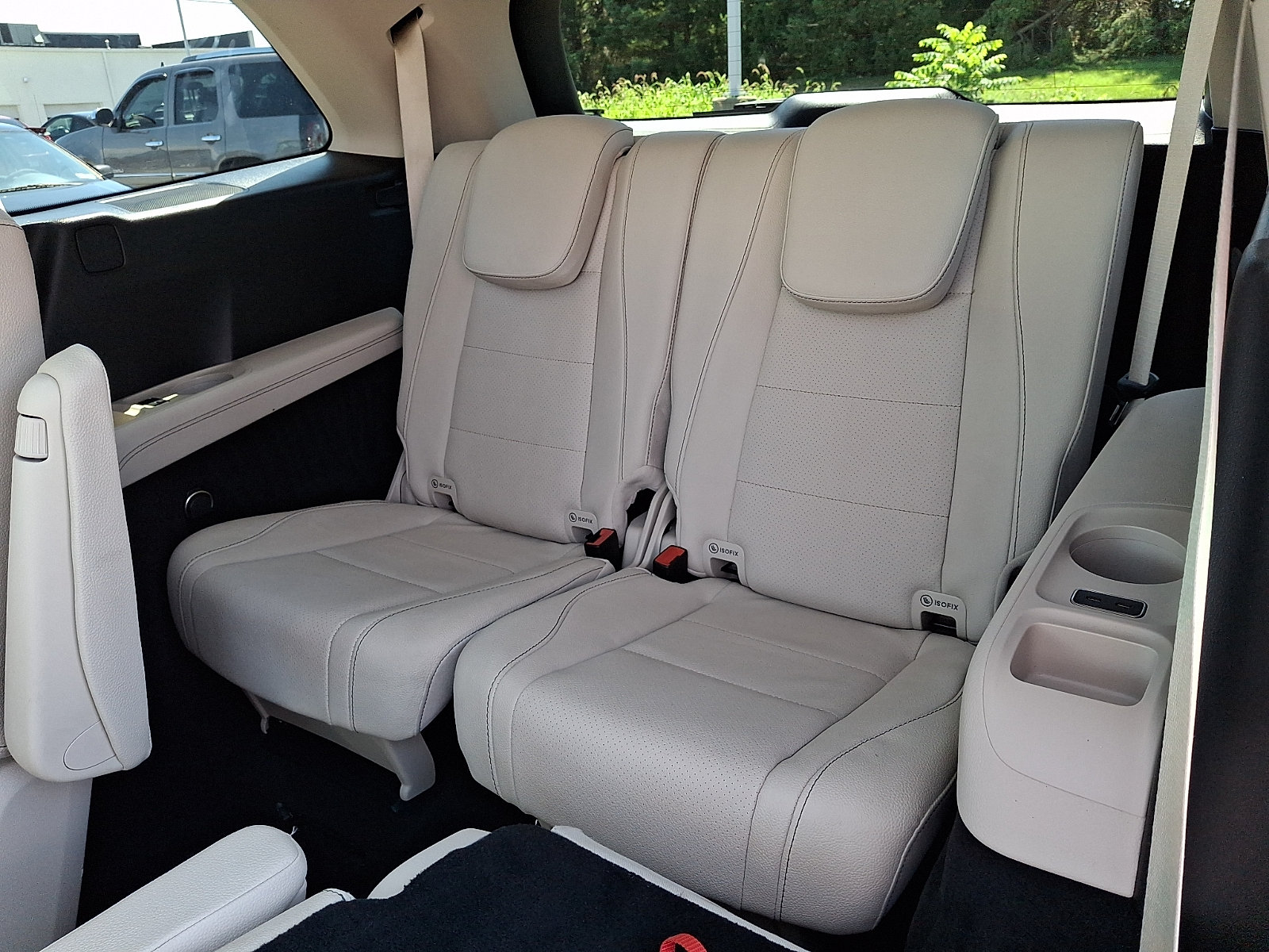 Used 2023 Mercedes-Benz GLS 450 4MATIC image 11