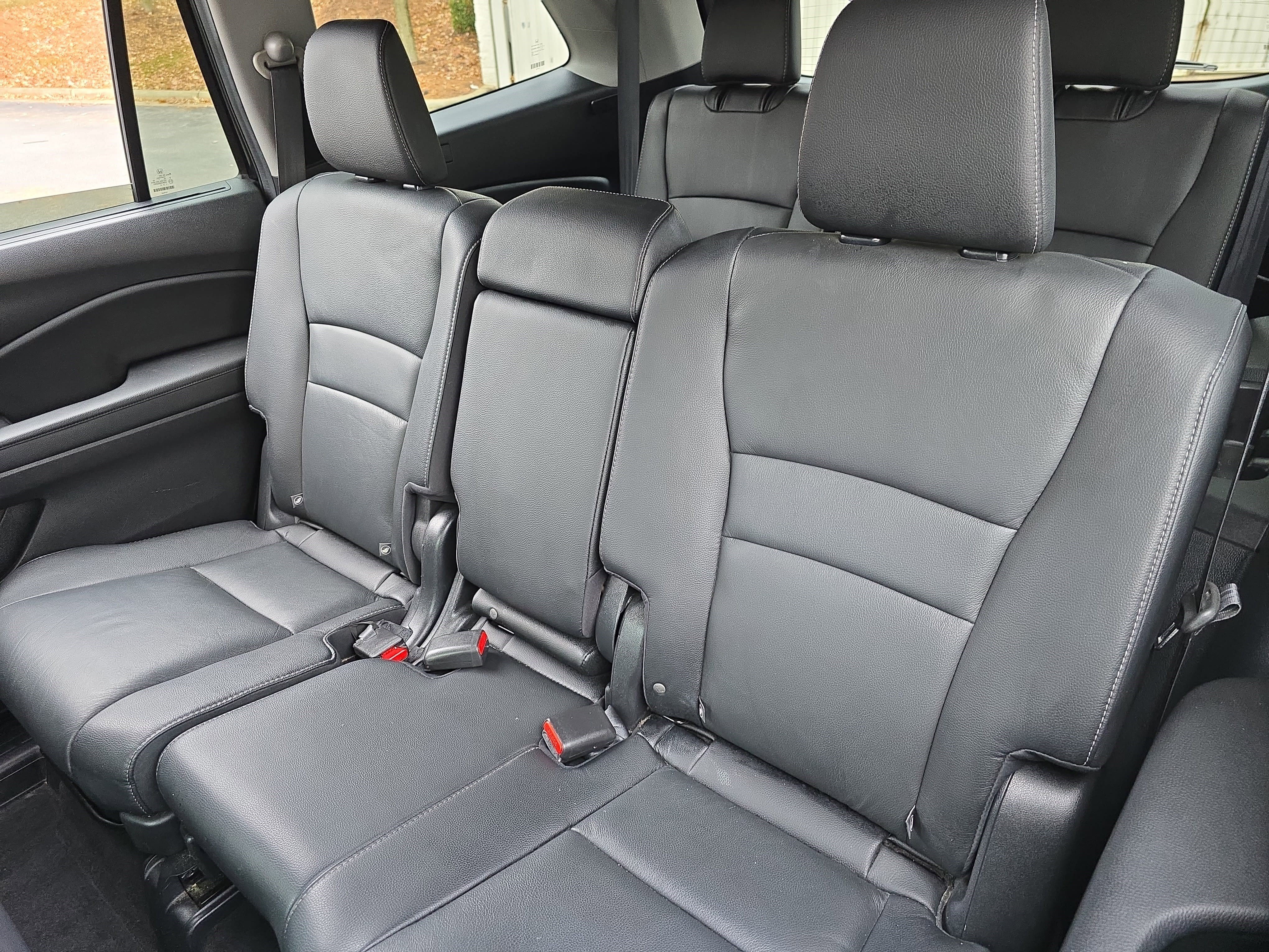 Used 2022 Honda Pilot Special Edition image 16