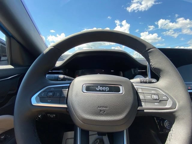 New 2026 Jeep Compass Limited AWD/4WD image 11
