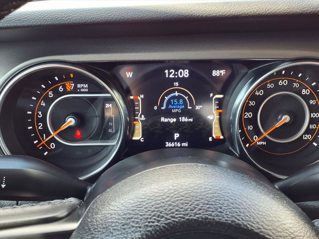 Used 2023 Jeep Gladiator Sport image 14