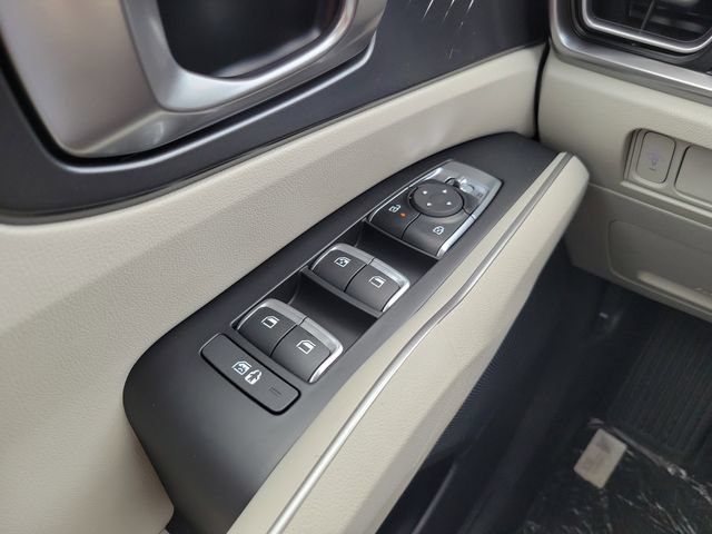 New 2026 Kia Sorento S w/ S Panoramic Sunroof Package FWD image 29