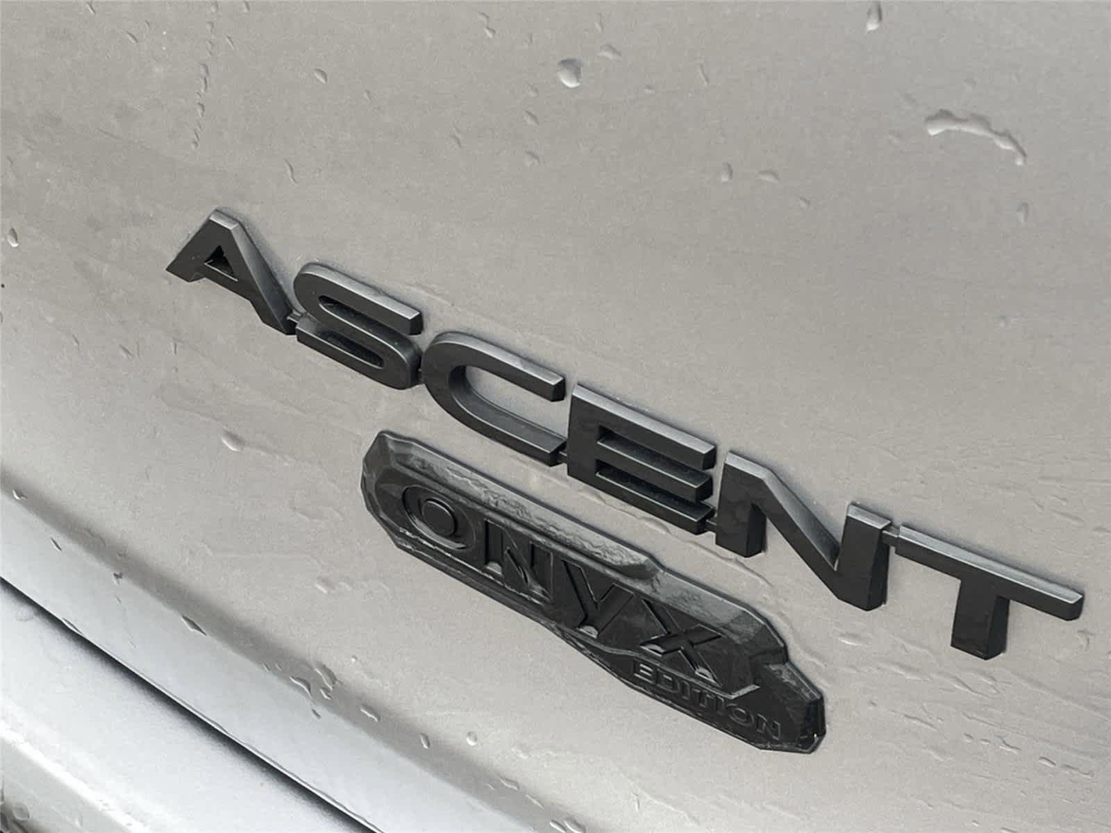 Certified 2022 Subaru Ascent Onyx Edition AWD/4WD image 10