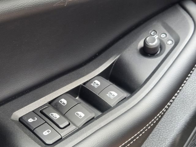 Certified 2024 Jeep Grand Cherokee Altitude AWD/4WD image 28