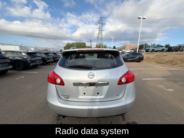 Used 2015 Nissan Rogue S w/ Convenience Package AWD/4WD image 5