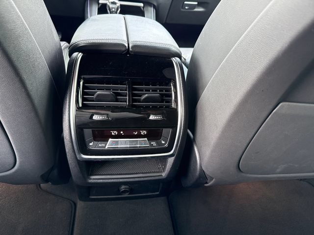 Used 2019 BMW X5 xDrive40i w/ Premium Package 2 AWD/4WD image 14