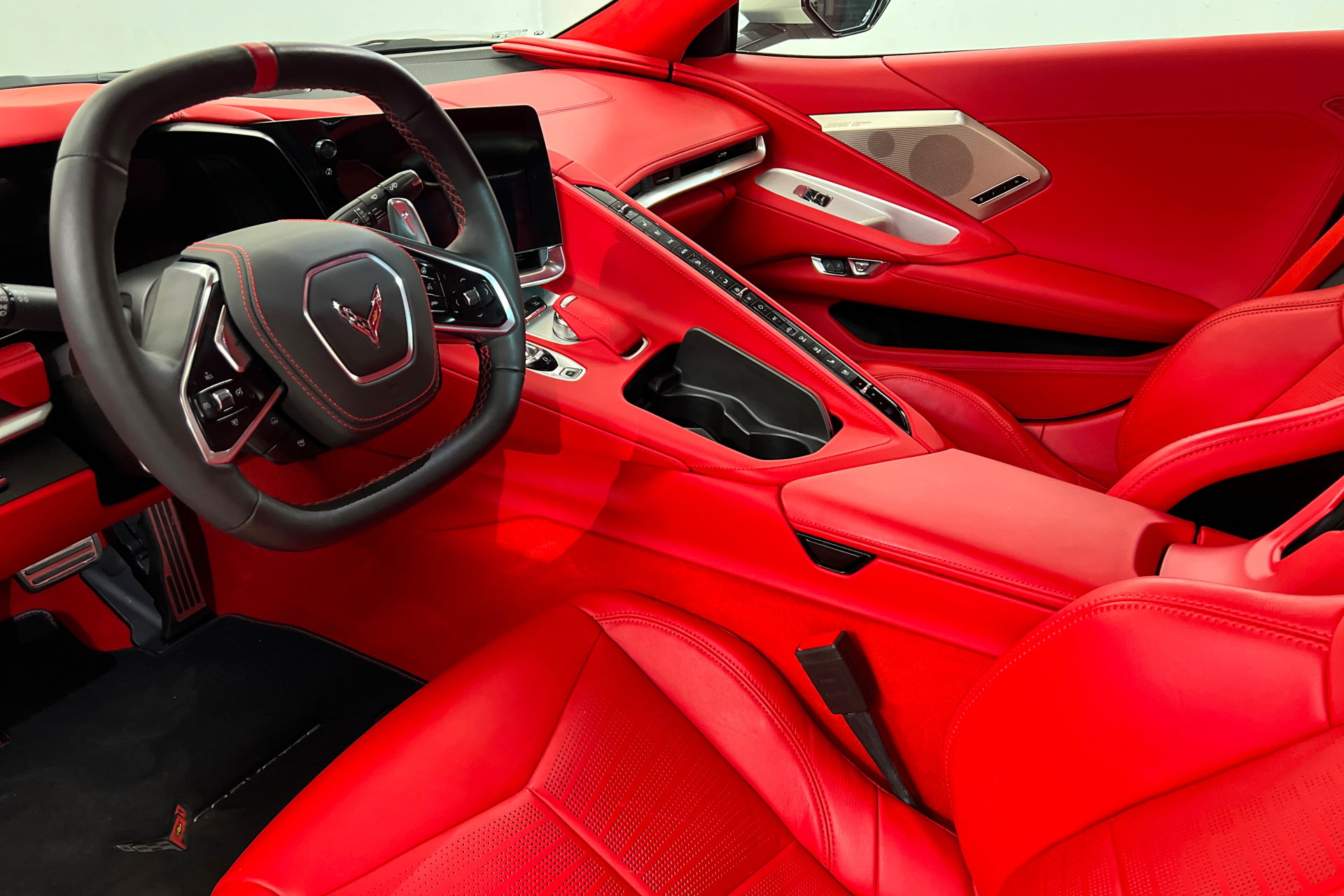 Used 2023 Chevrolet Corvette Stingray Premium Conv w/ Z51 Performance Package RWD image 12