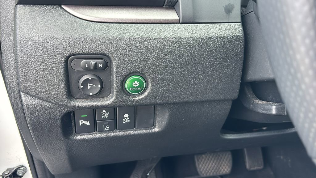 Used 2025 Honda Passport EX-L image 15