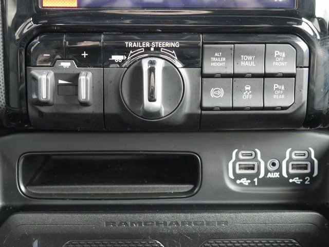 Used 2024 RAM 3500 Limited image 26