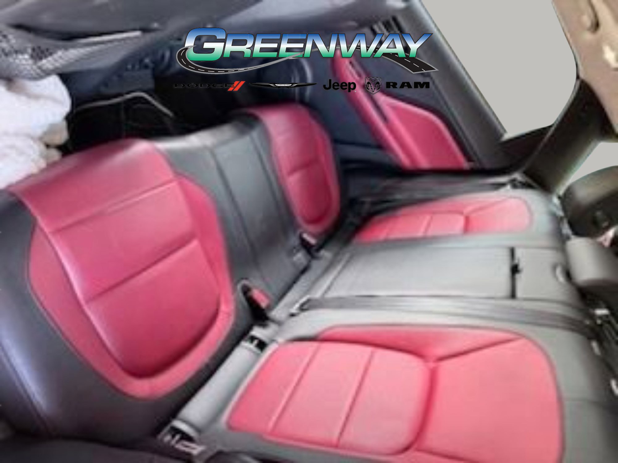 Used 2020 Jaguar F-PACE R-Sport image 12