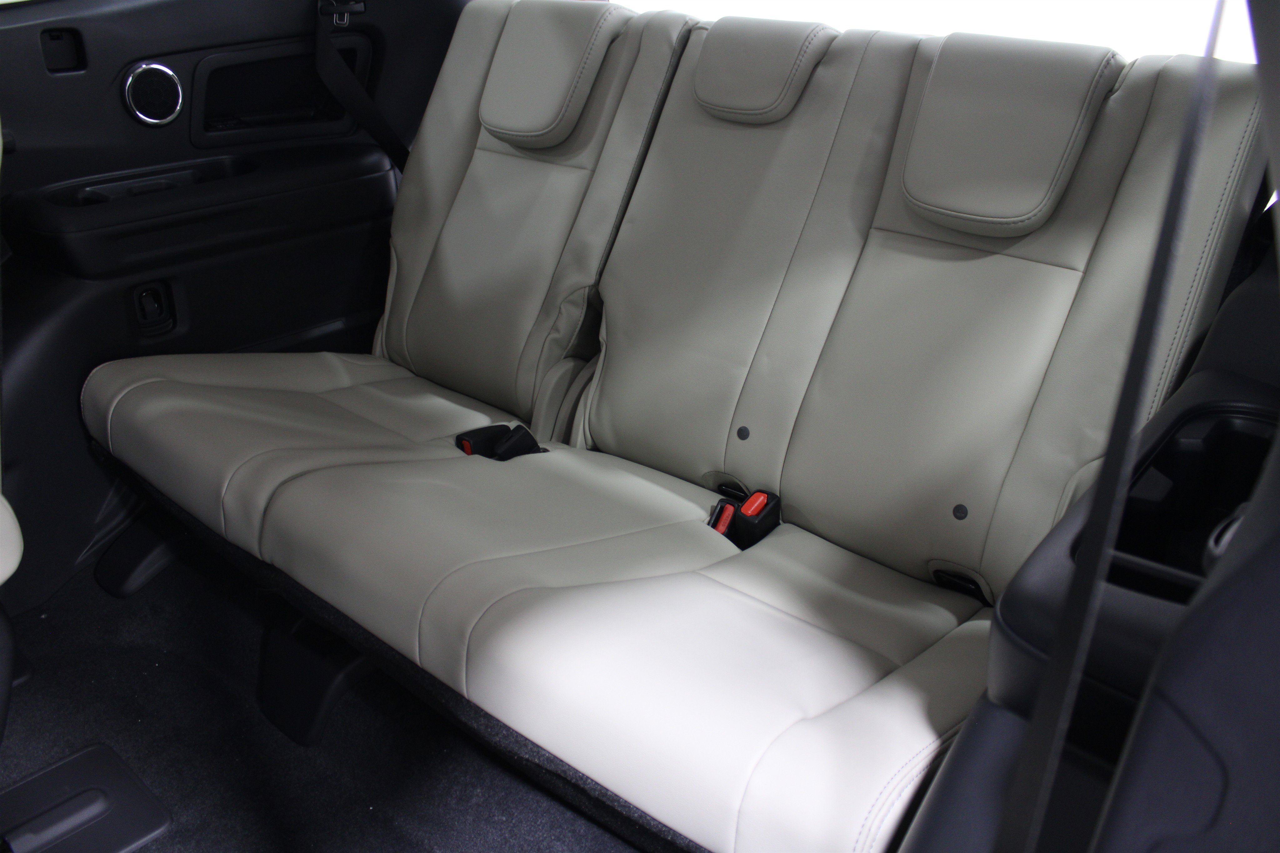 New 2025 Subaru Ascent Limited image 22