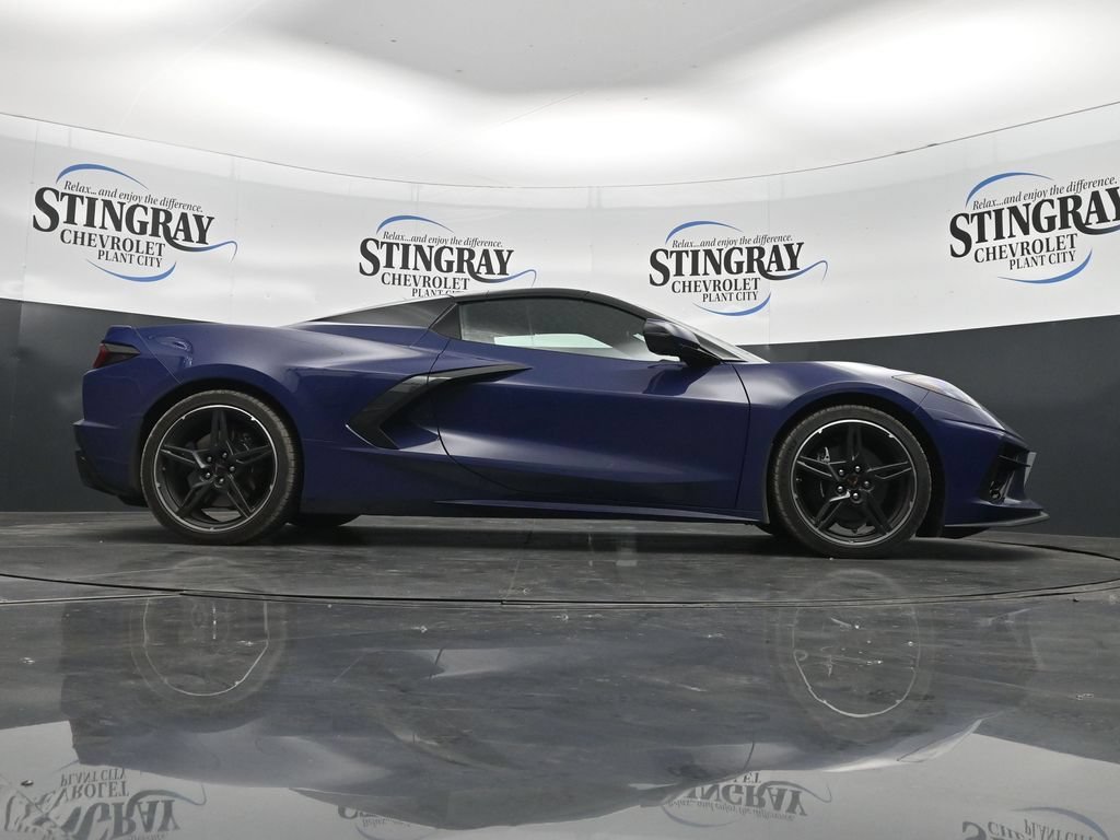Used 2025 Chevrolet Corvette Stingray Preferred Conv w/ Battery Protection Package RWD image 33