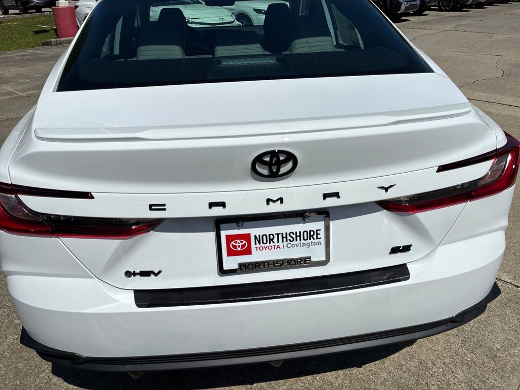 New 2026 Toyota Camry SE FWD image 6