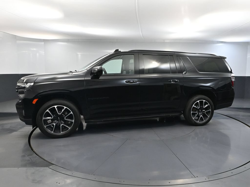 Used 2023 Chevrolet Suburban RST AWD/4WD image 12